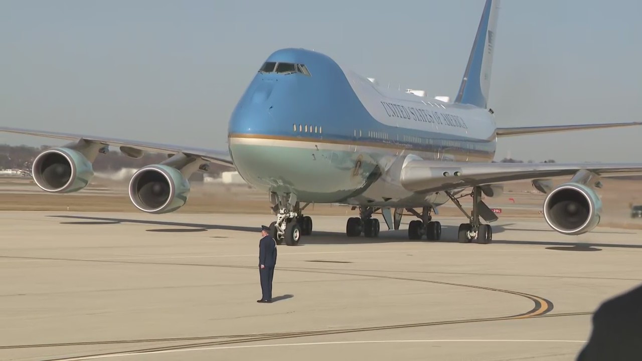 President Biden arrives in Milwaukee aboard Air Force One