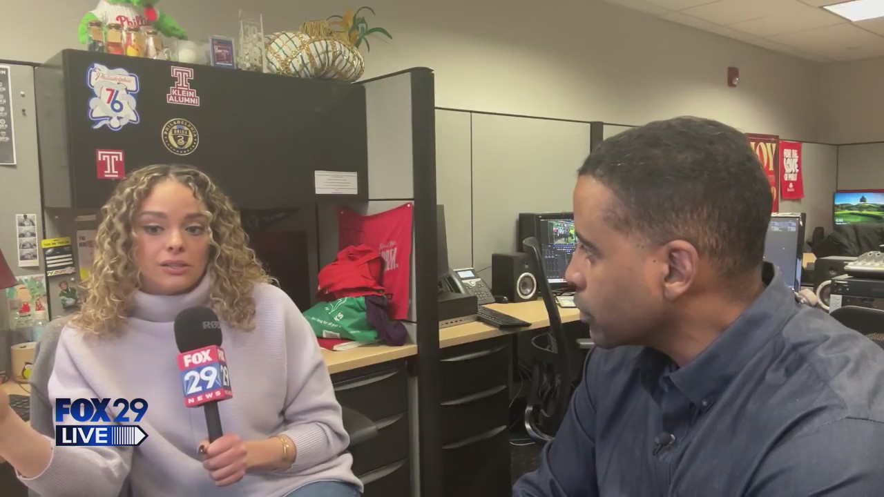 Flyers goalie Carter Hart requests, granted leave of absence