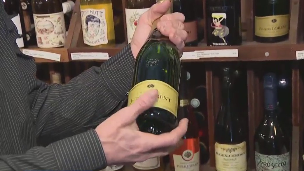 Thief Wine at the Milwaukee Public Market