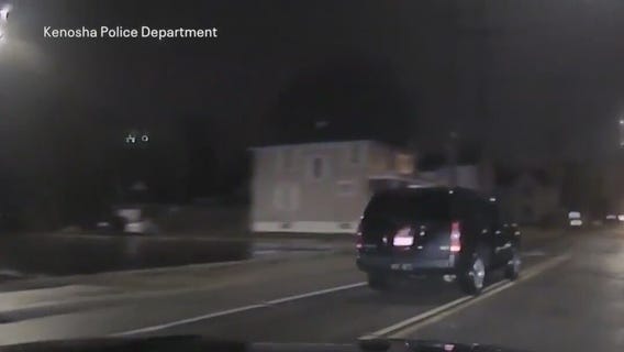 Kenosha police chase into Illinois, man charged