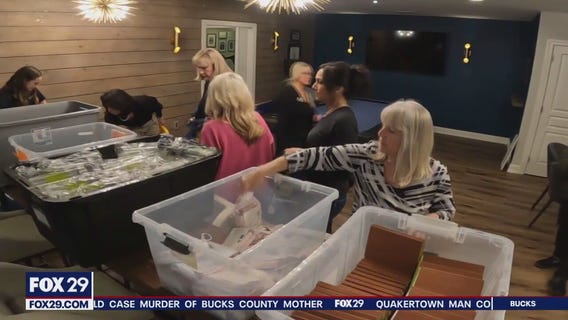 Former Eagles cheerleaders create NICU care packages for families in Delco