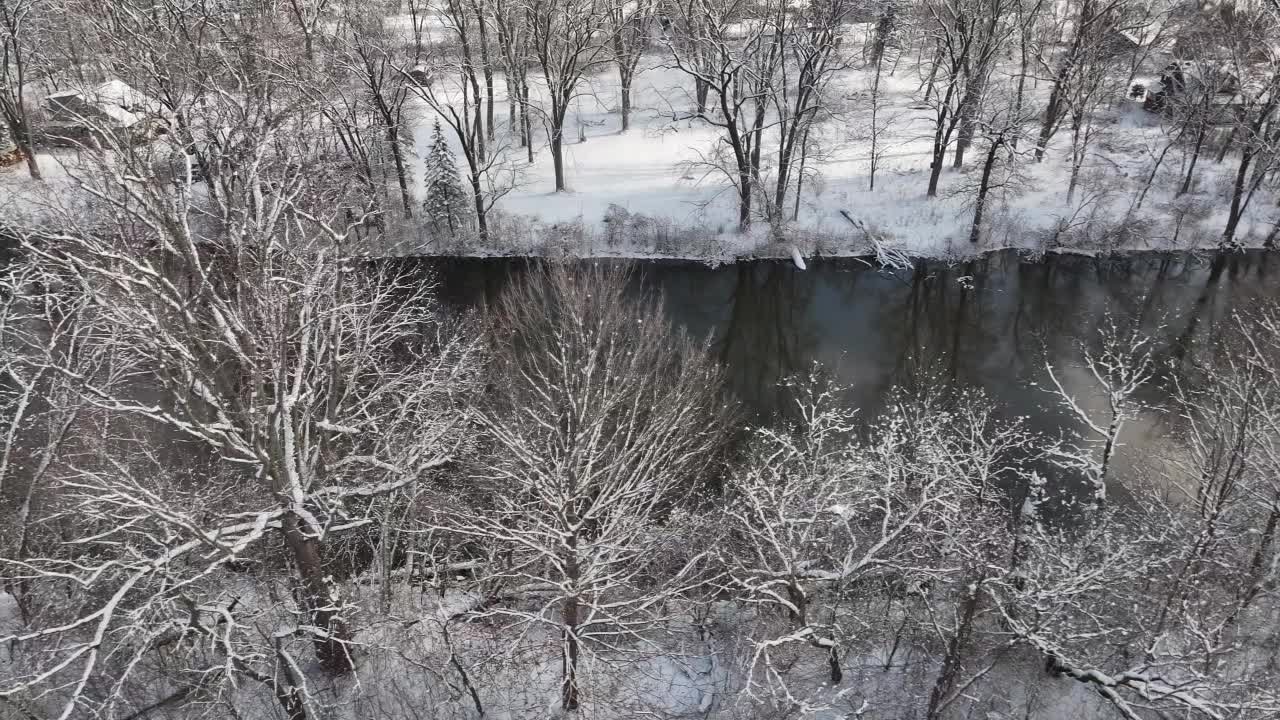 Kletzsch Park turned winter wonderland