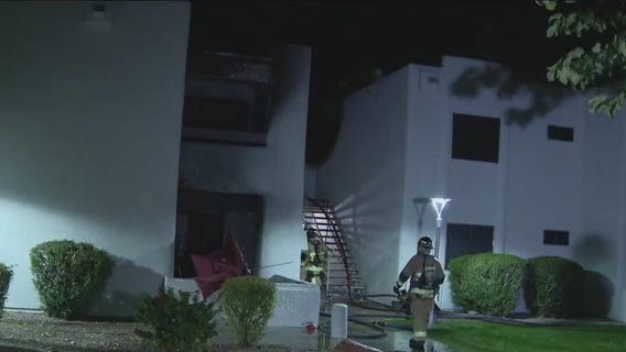 Residents displaced after fire burns Scottsdale apartments