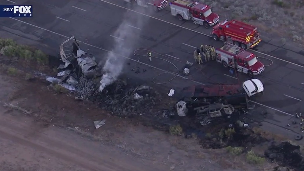 Fiery rollover crash shuts down I-10 south of Eloy | FOX 10 Phoenix