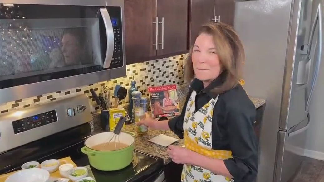 The Cooking Mom: Easy White Chicken Chili