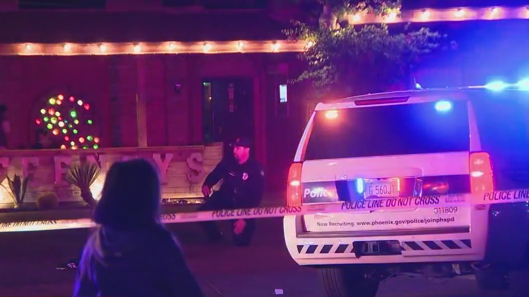 Phoenix Police searching for suspect in deadly shooting | FOX 10 Phoenix