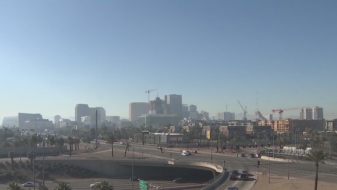 Phoenix has some of the worst air quality in the US, report suggests