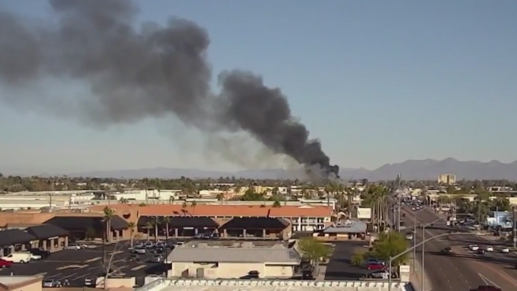 Large fire at Mesa storage facility sends smoke billowing into air ...