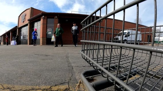 Ve y vota: Una campa�a local anima a los Latinos a votar