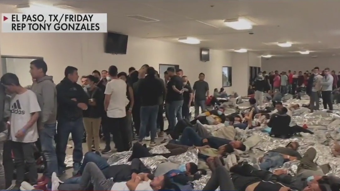 Supreme Court puts expiration of Title 42 on hold