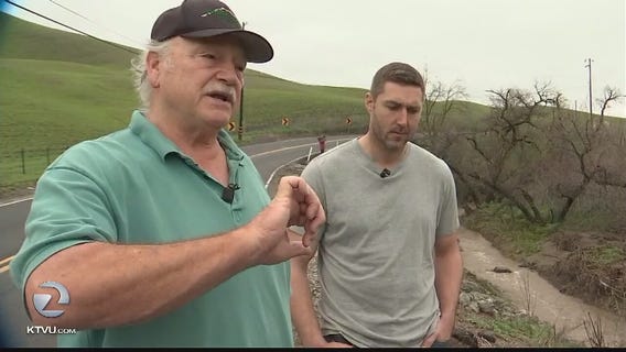 Heroes hailed for rescuing man from overturned car in Contra Costa Co. creek