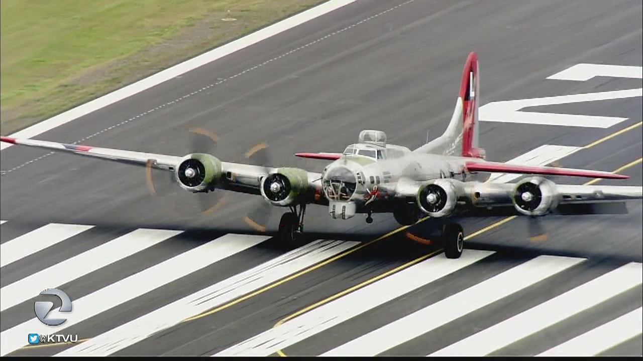 Vintage B17 bomber visits Bay Area