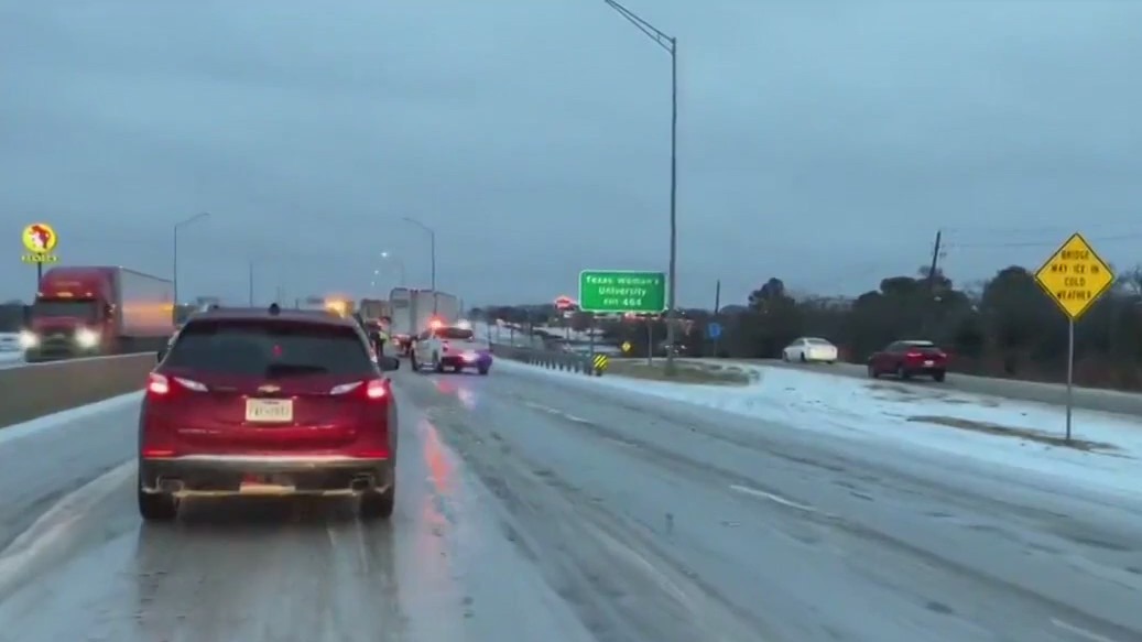 Storm brings ice, sleet and snow to parts of South and Central U.S,