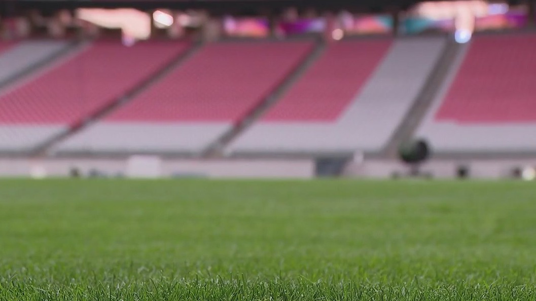 A look at the final preps for Super Bowl at State Farm Stadium in Glendale