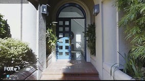 Virtual reality walk-through for prospective home buyers