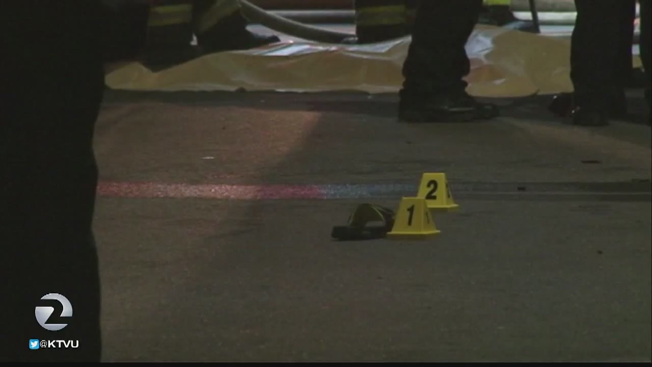 Oakland triple murder suspect in court