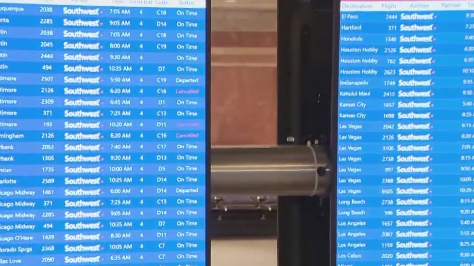 Winter storm causes flight delays, cancellations across US