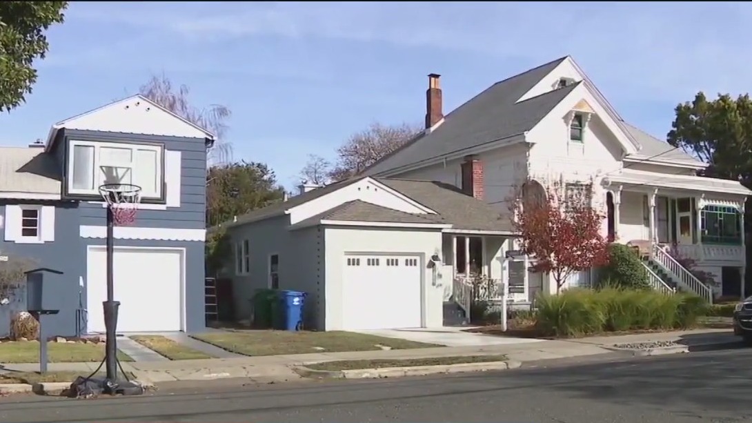 New report shows it's not just young people who are moving back in with their parents