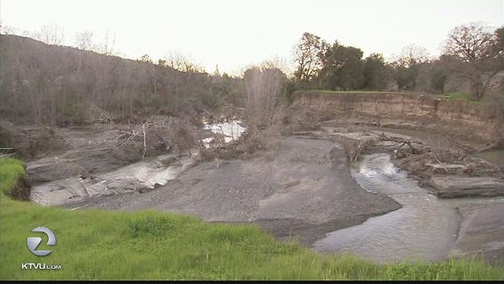 East Bay homes threatened due to erosion