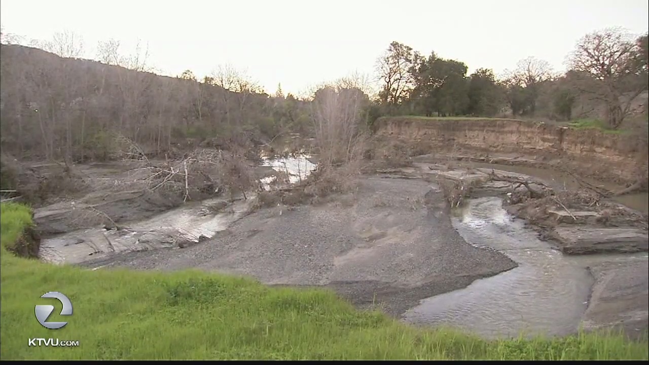 East Bay homes threatened due to erosion