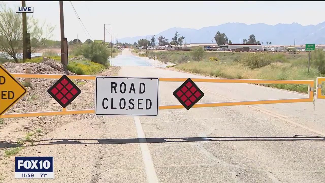 Salt River flooding shuts down roads in Phoenix