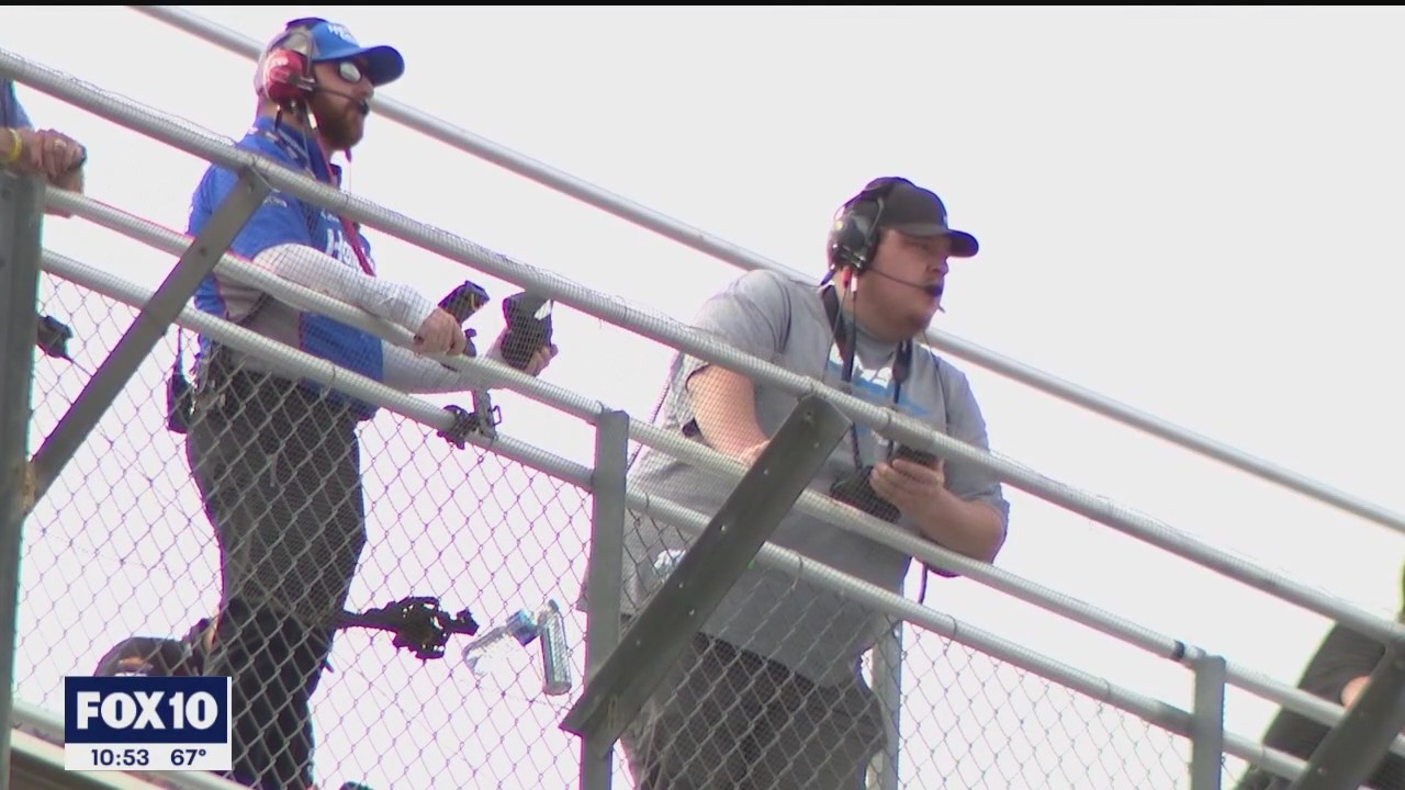 Behind-the-scenes with NASCAR spotter Johnathon Platt at Phoenix Raceway