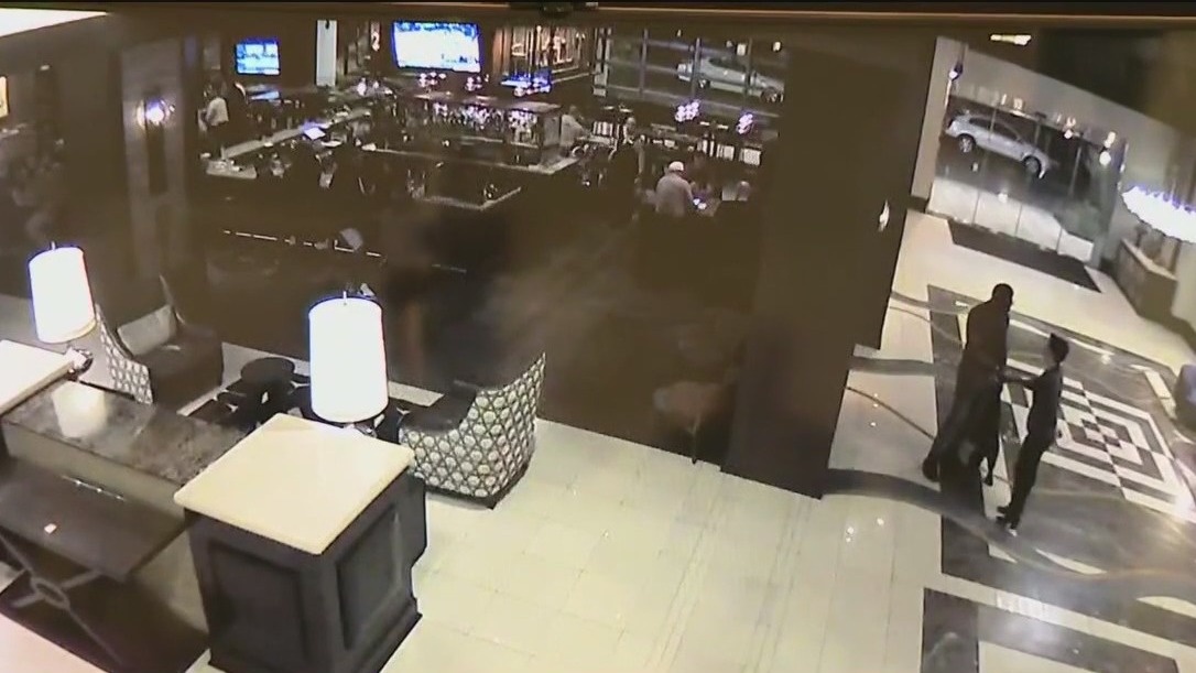 Former Dallas Cowboy player re-files $100m defamation suit in Arizona