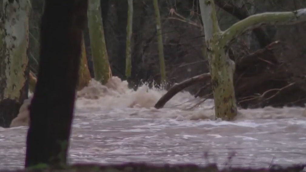 'Craziest I have ever seen it': Some Yavapai Co. residents flee as rivers, creeks run high