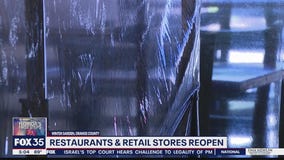 Restaurant creates partitions