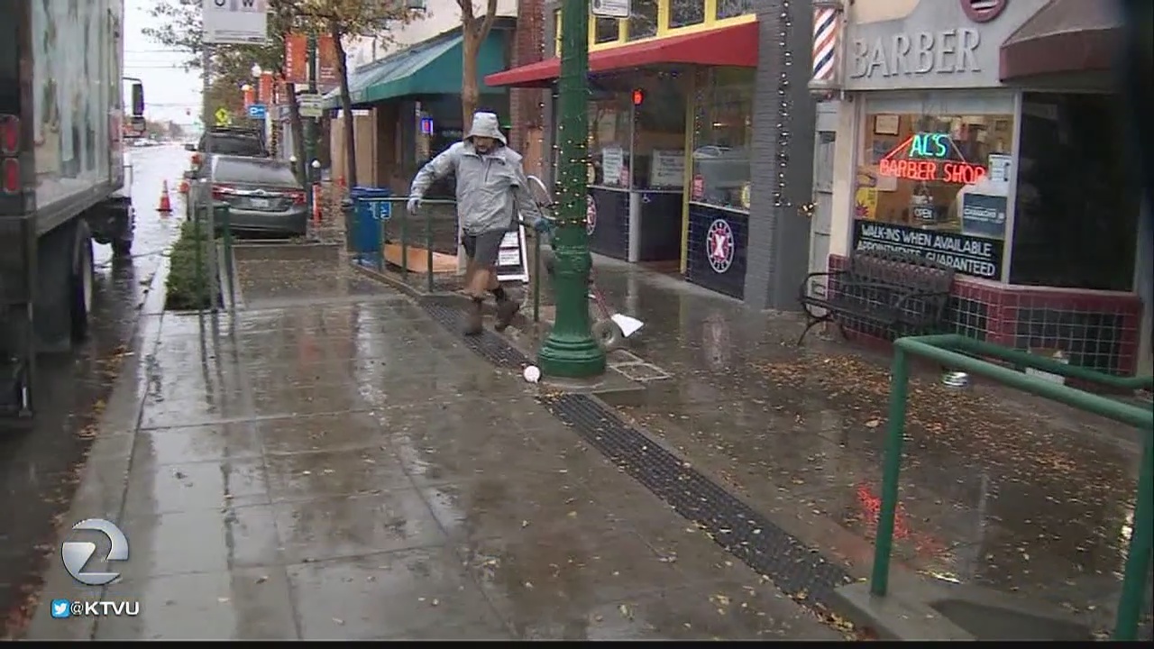 Wet weather causes issues in Bay Area
