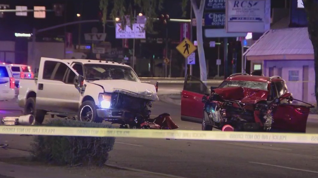 Impairment suspected in deadly Phoenix crash | FOX 10 Phoenix