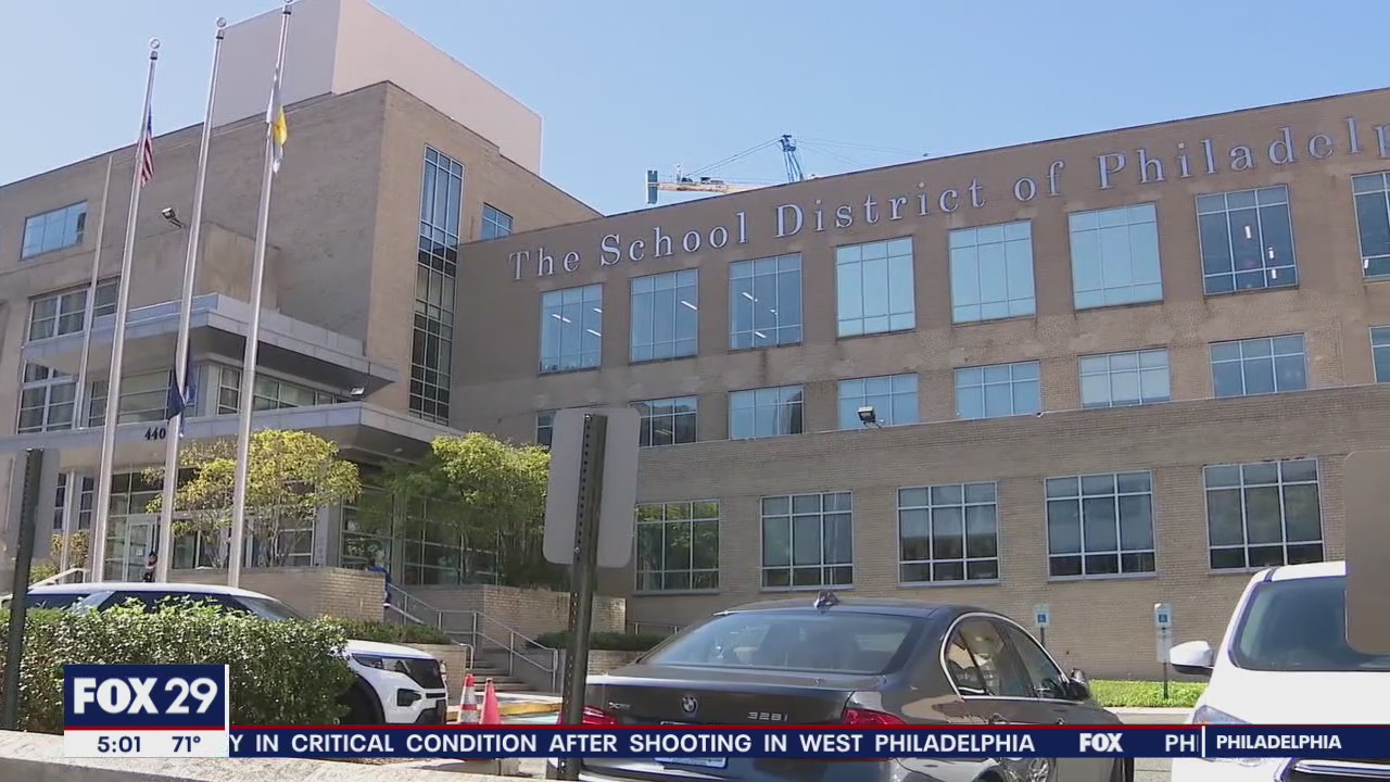School District of Philadelphia unveils phased plan for switch to hybrid learning