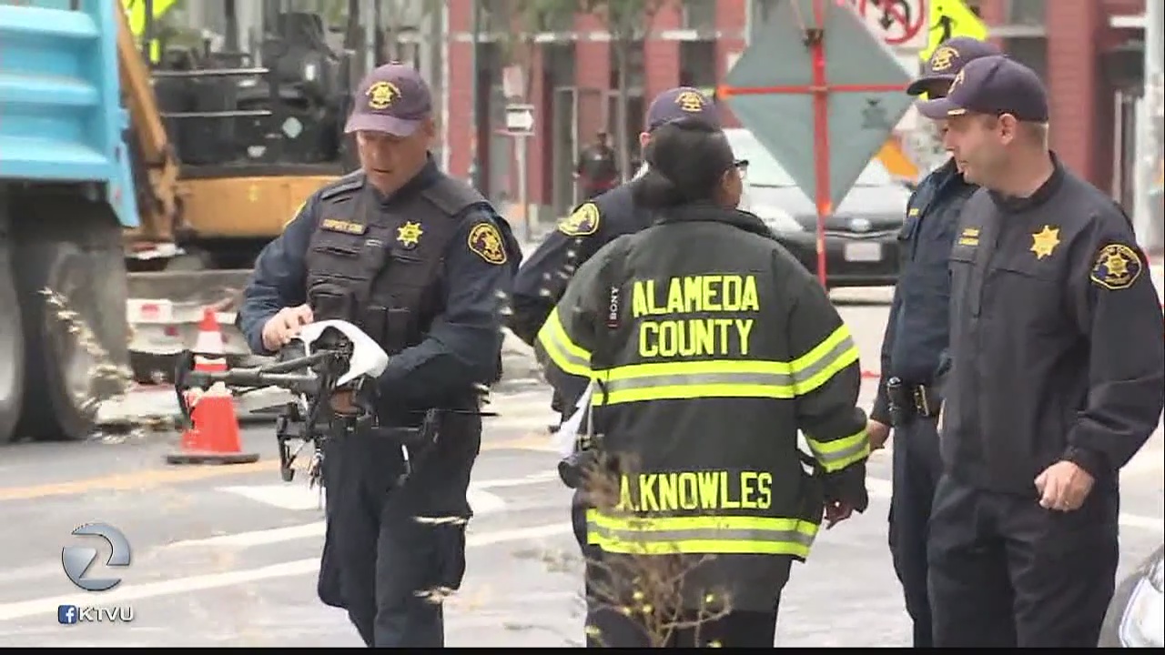 No word on cause of huge structure fire at Oakland, Emeryville border