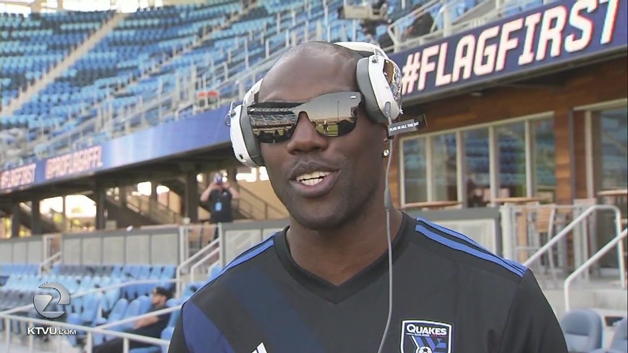 Pro flag football league attracts former NFL stars