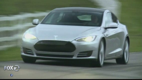 Tesla self-driving car put to the test
