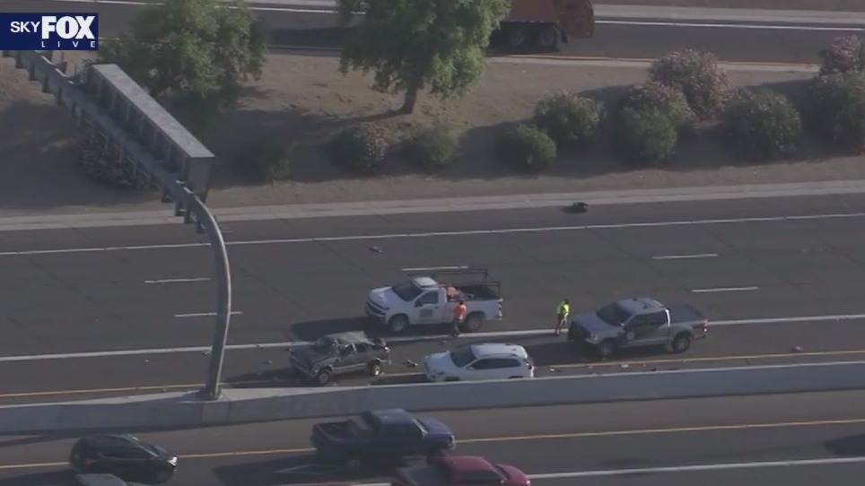 Deadly crash on Loop 101 in Glendale | FOX 10 Phoenix