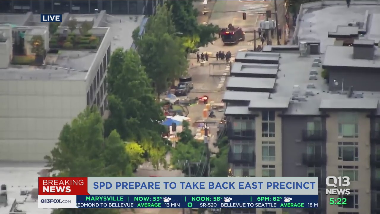 Police surround the CHOP in Seattle