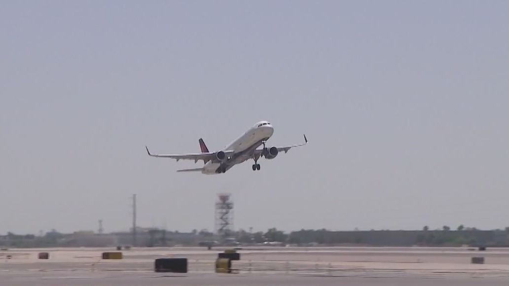 Sky Harbor, NWS keeping flights safe during monsoon