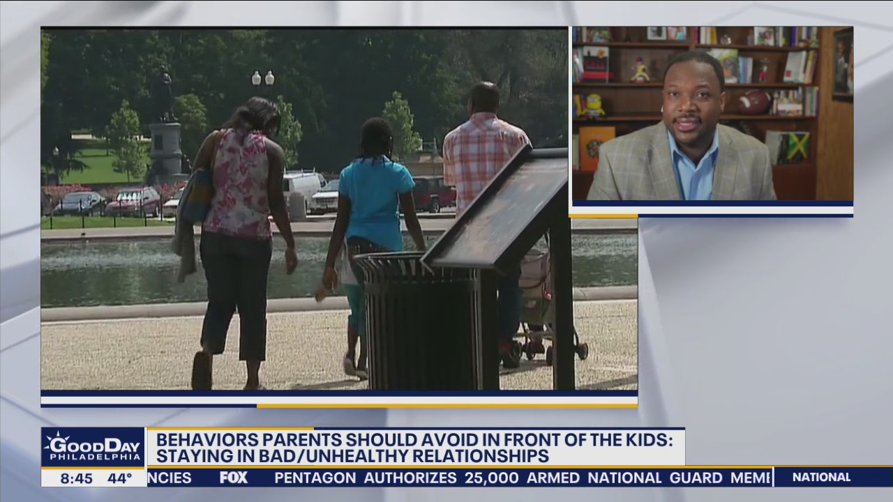 Behaviors parents should avoid in front of kids