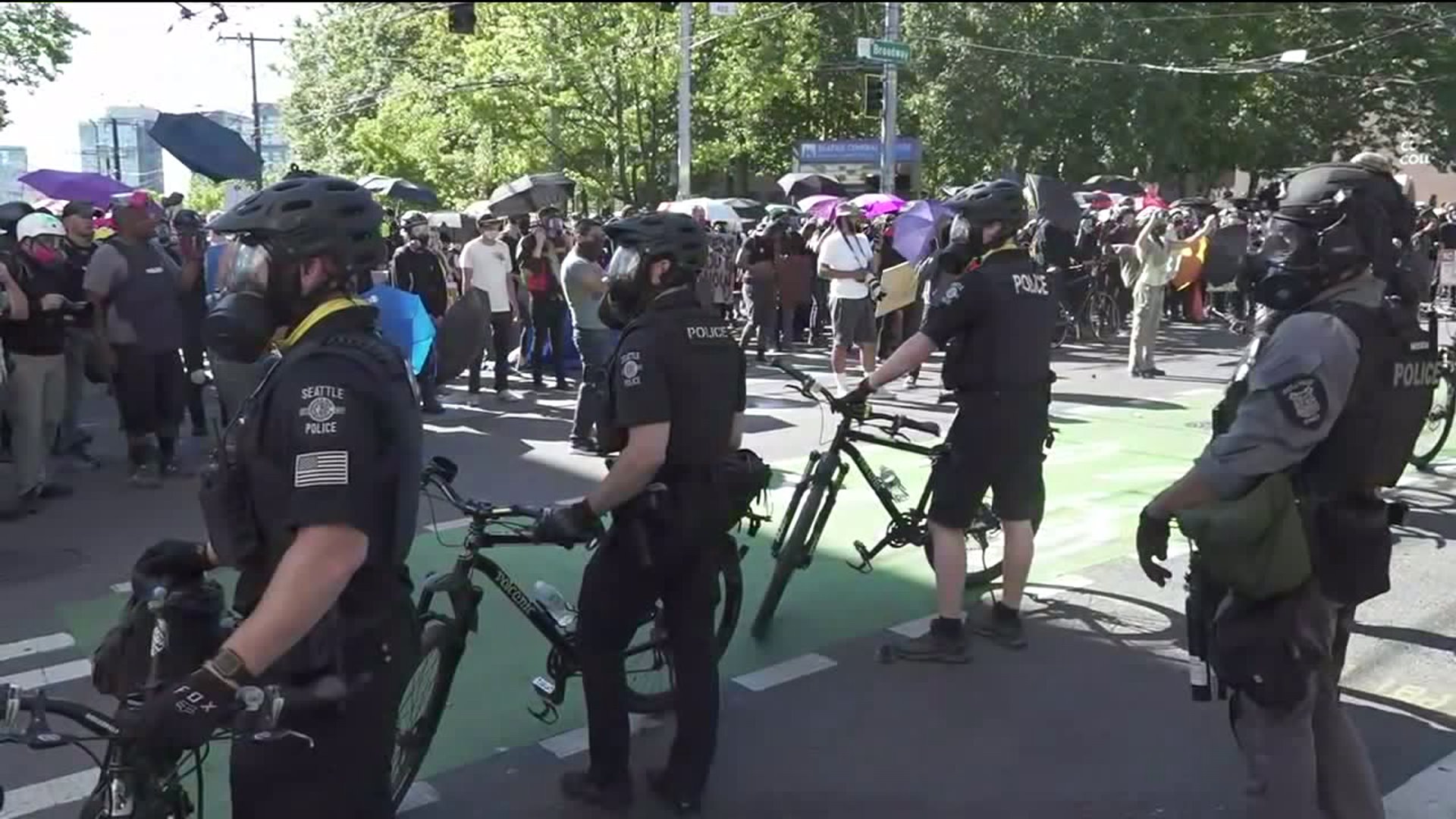 Seattle police spouses say defend, don't defund