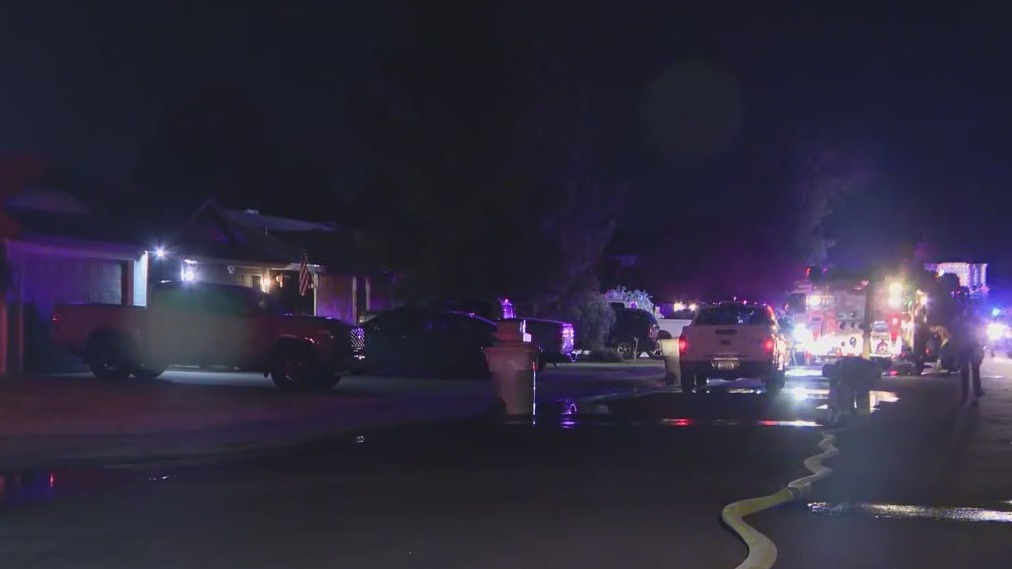 People, animals displaced after Glendale house fire