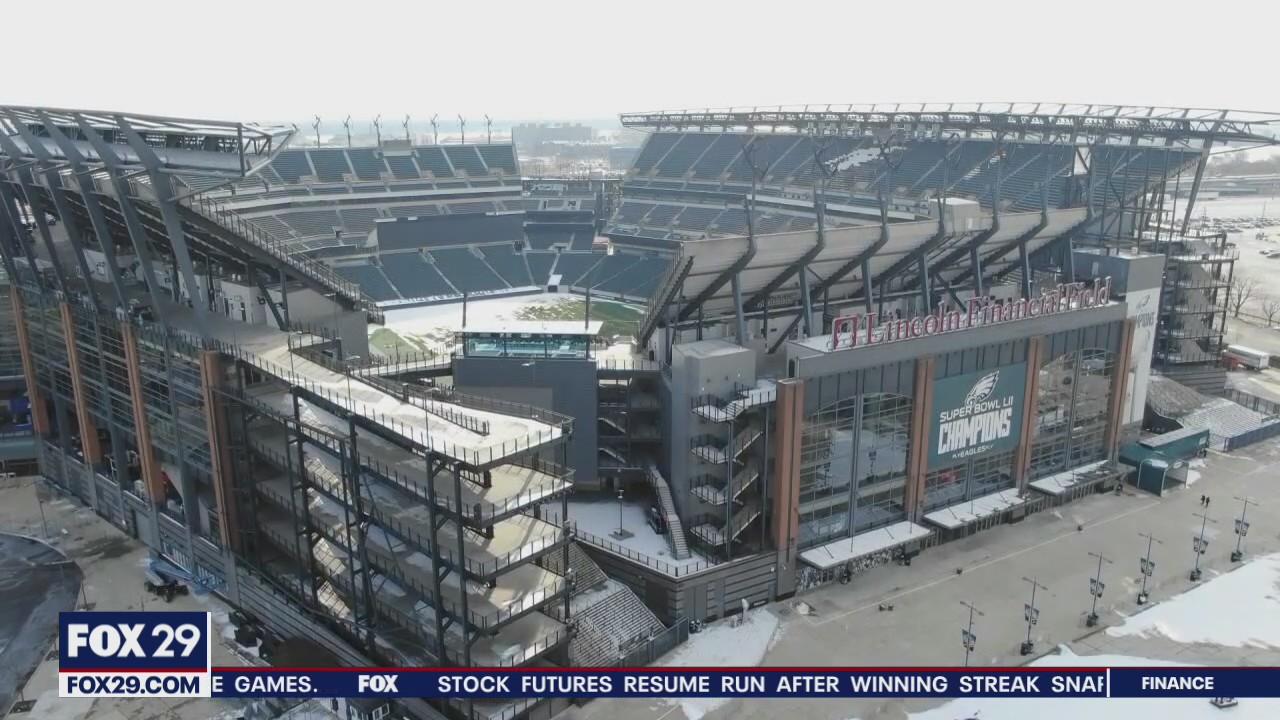 Local lawmakers gather at the Linc, call for Philly to use the stadium as mass vaccination site