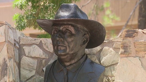 Stolen Carl Hayden bust replaced