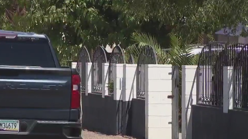 PD: Dog killed after attacking Phoenix Police officer, man