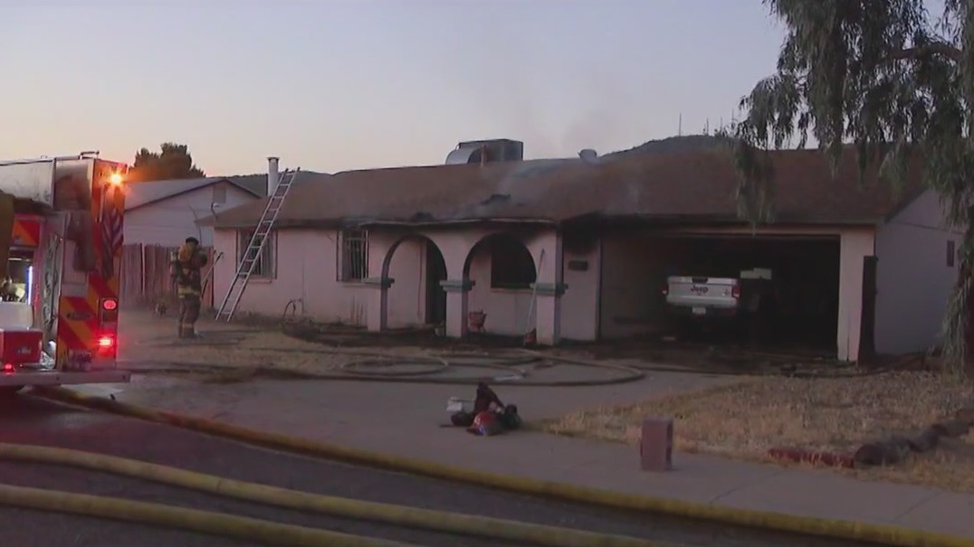 Early morning house fire under investigation | FOX 10 Phoenix
