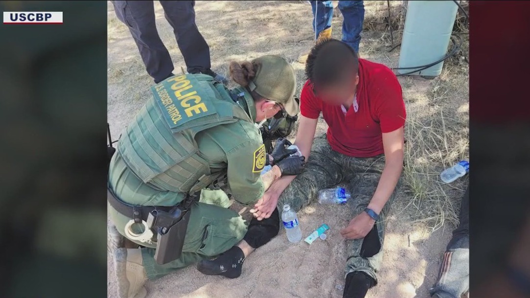USCBP agents rescue migrants in distress