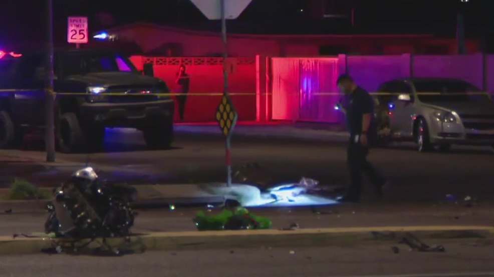 Phoenix motorcyclist killed in crash | FOX 10 Phoenix