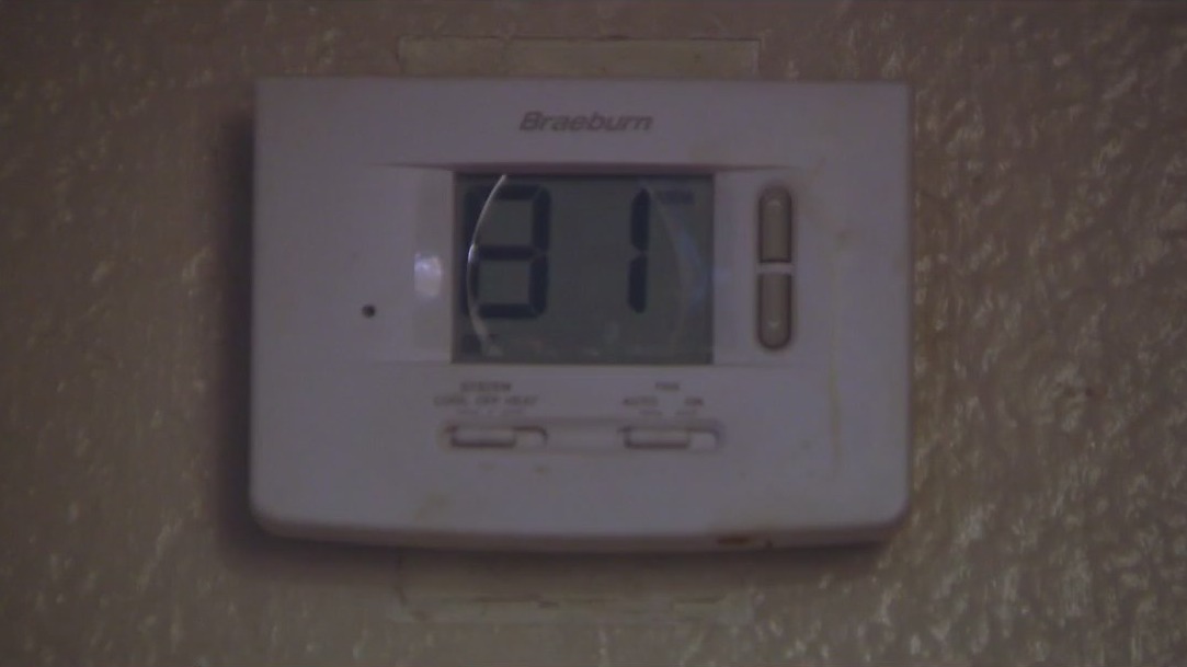 AC woes prompt apartment tenant to move out