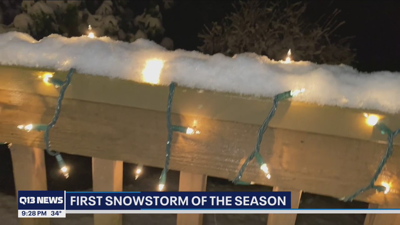 Snowfall in Redmond on first day of winter