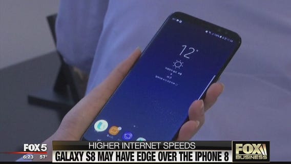 FOX Business Beat: NASDAQ milestone; Hershey candy bars getting smaller?